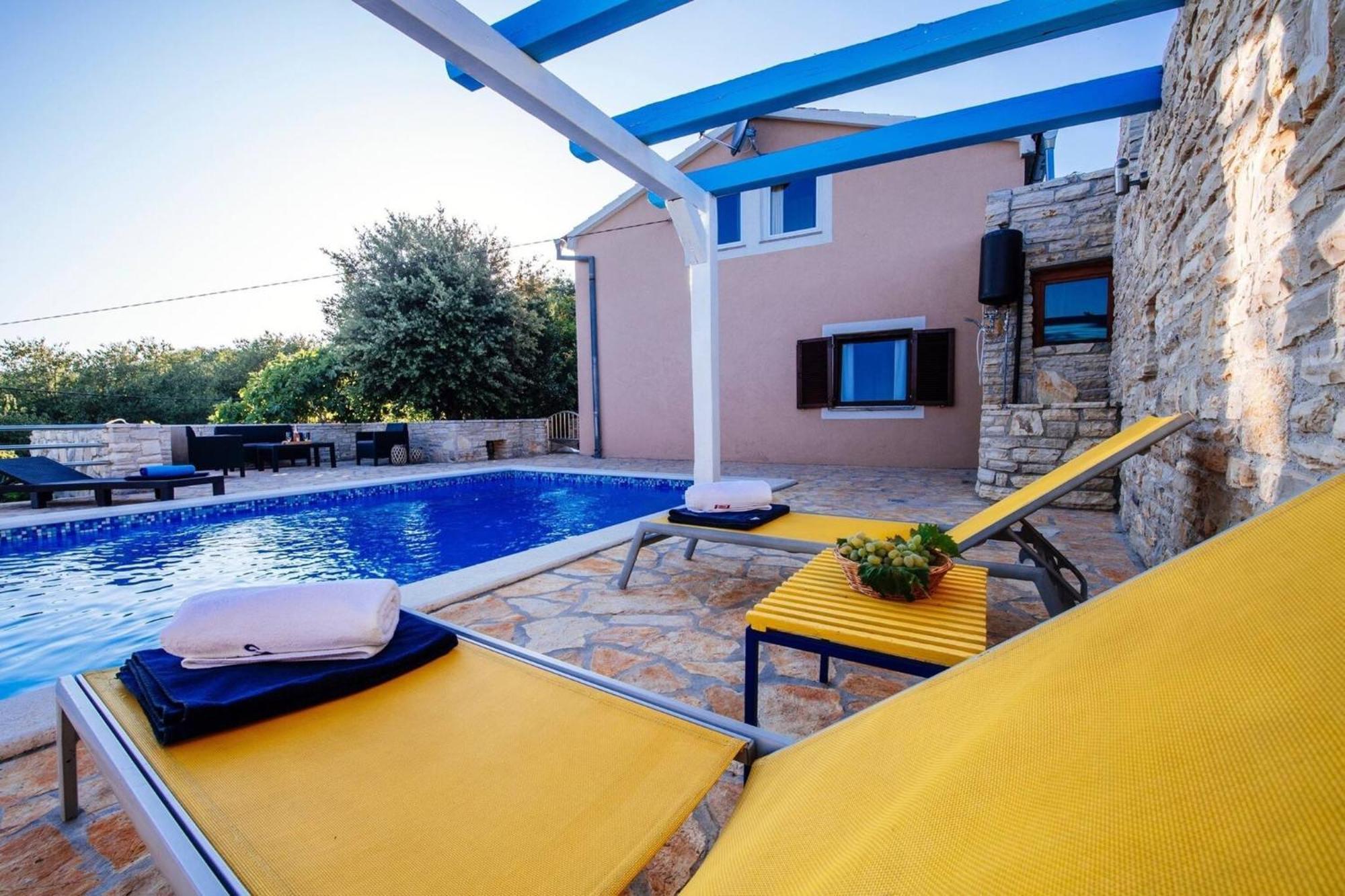 My Dalmatia - Holiday Home Korlat With Private Pool Benkovac Eksteriør billede