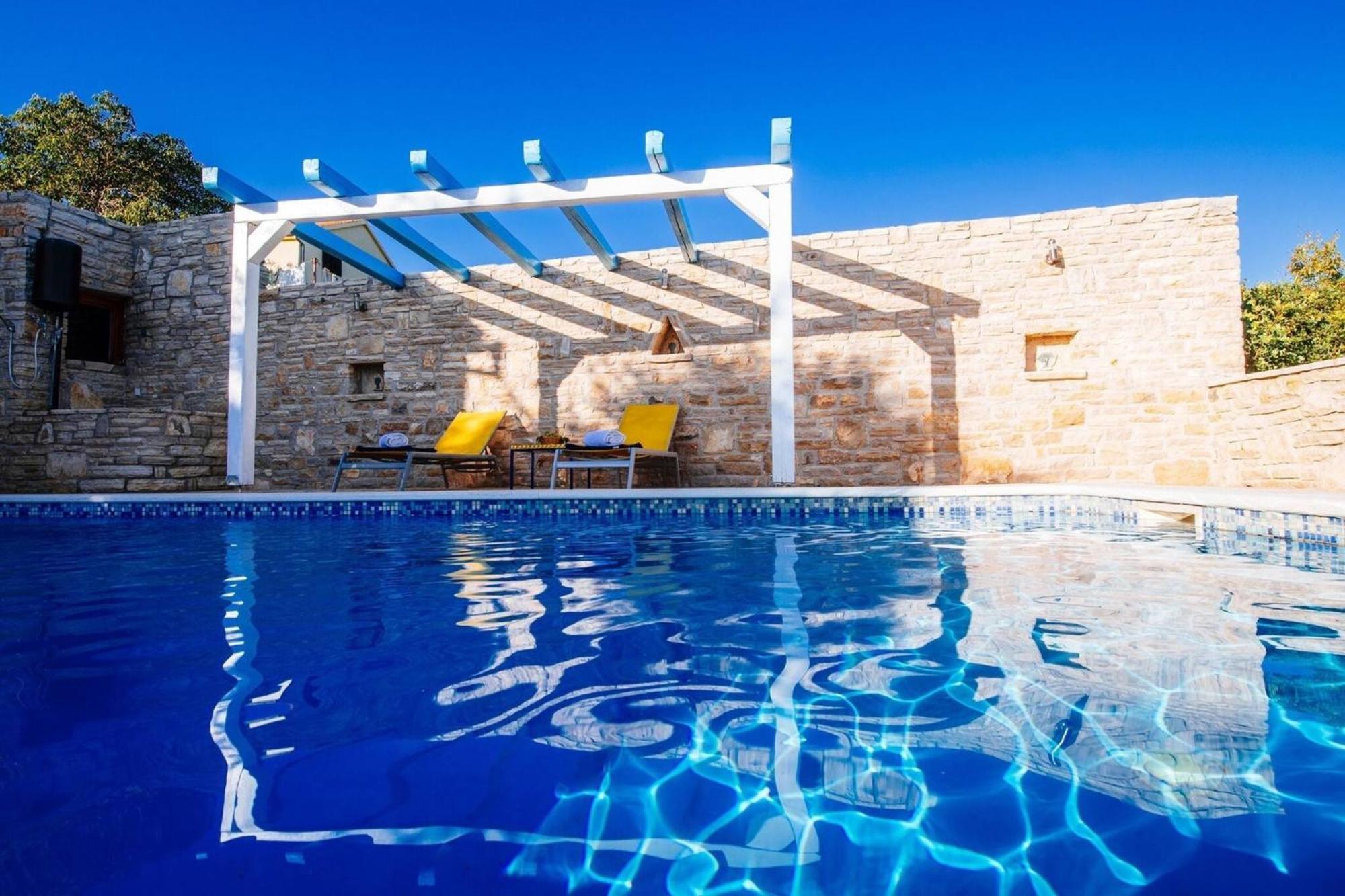 My Dalmatia - Holiday Home Korlat With Private Pool Benkovac Eksteriør billede